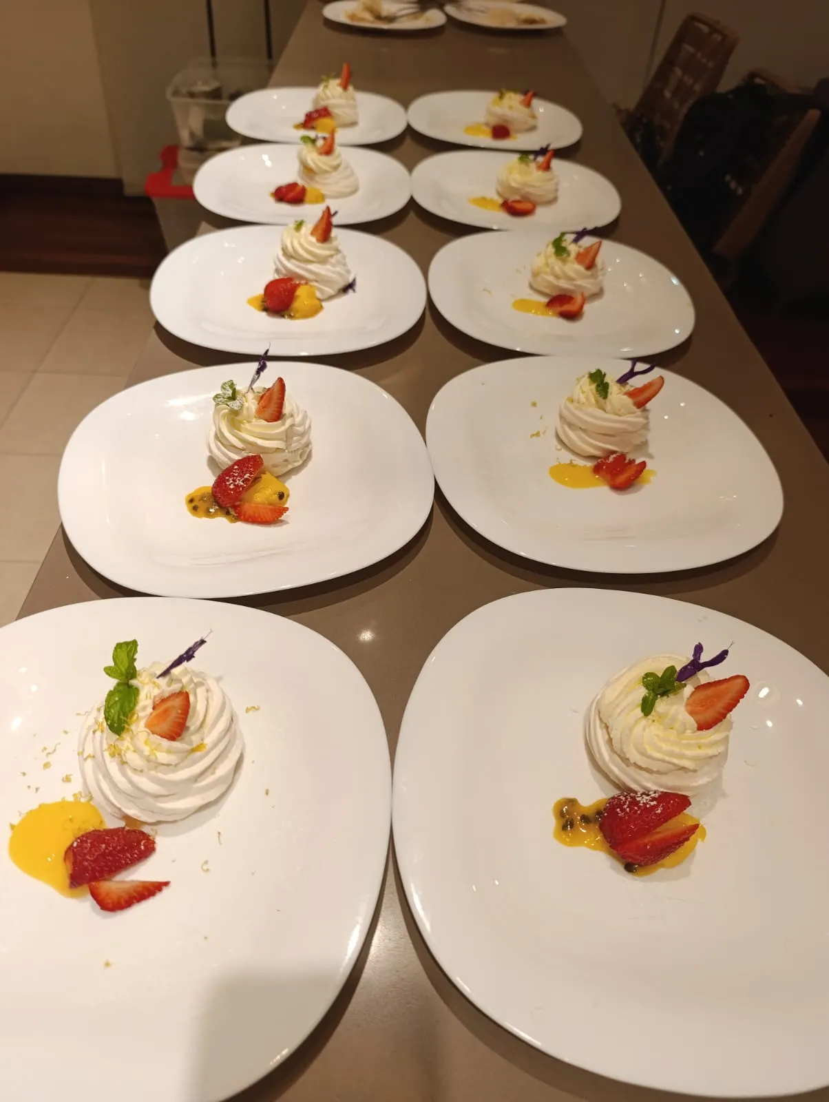 Trabajo de catering y eventos privados — Elo Sumanos